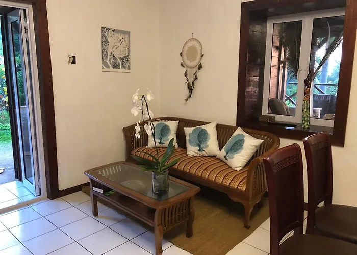 Domaine Desaubin Luxury 4* Takamaka