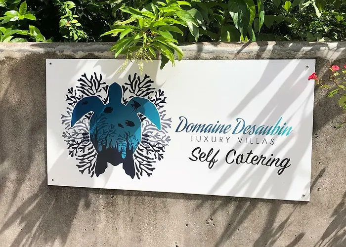 Domaine Desaubin Luxury Guest house Takamaka